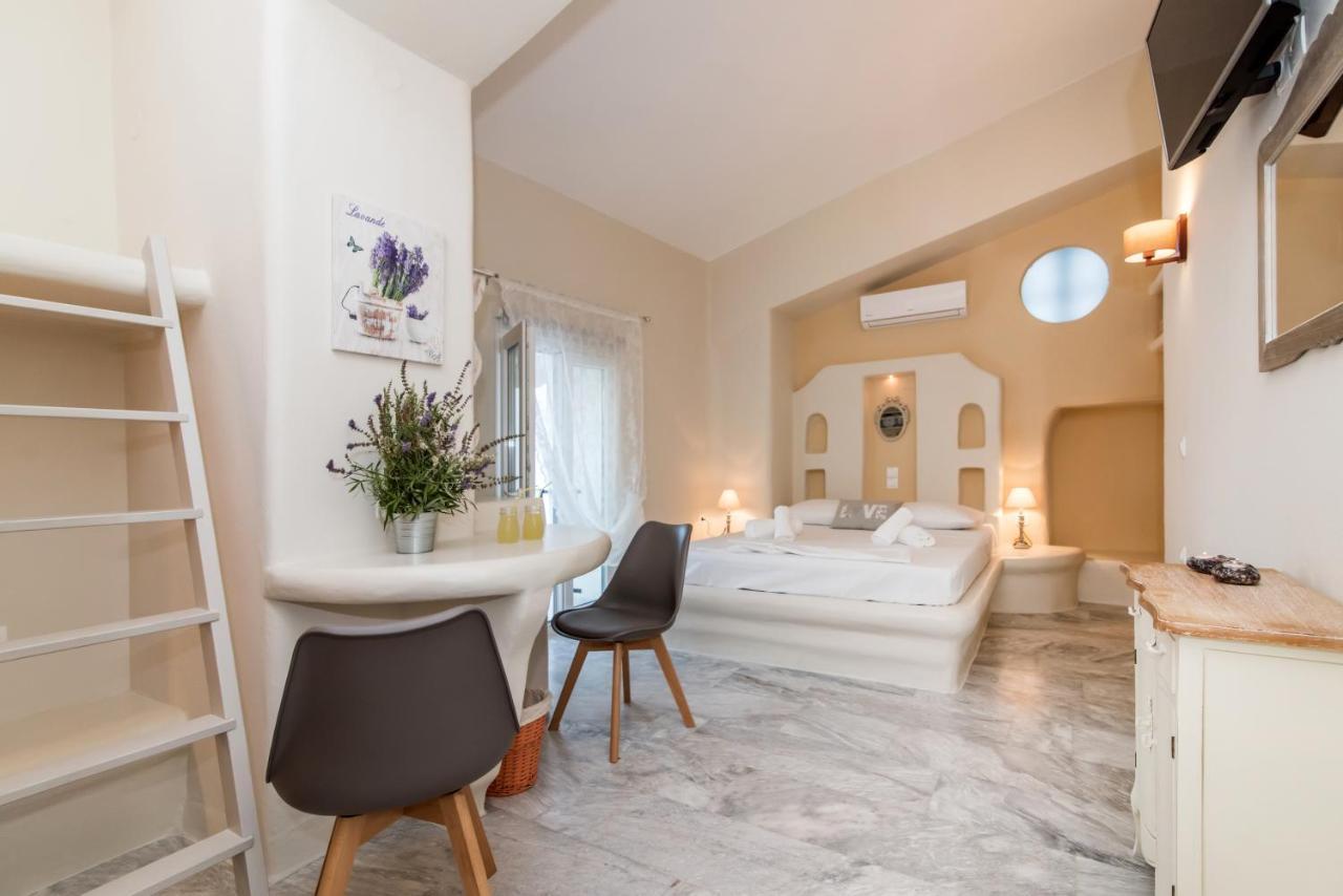 Fratelli Family Rooms Tínos 外观 照片